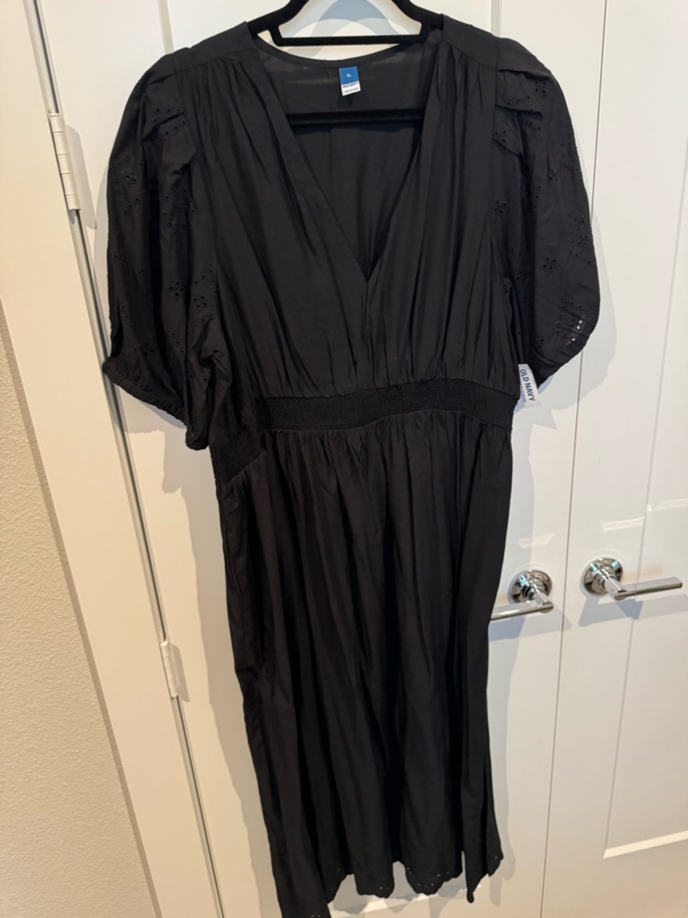 Old Navy Black V-Neck Midi Dress with Eyelet Puff Sleeves